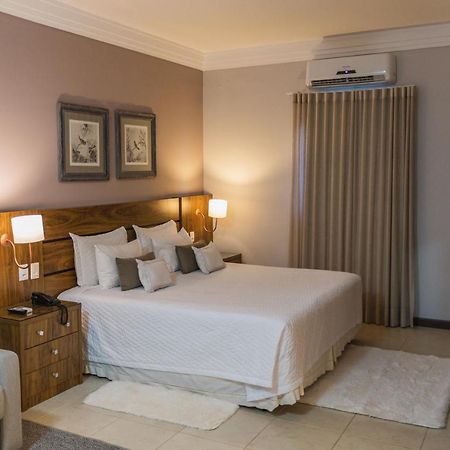 Jr Hotel Marília Extérieur photo