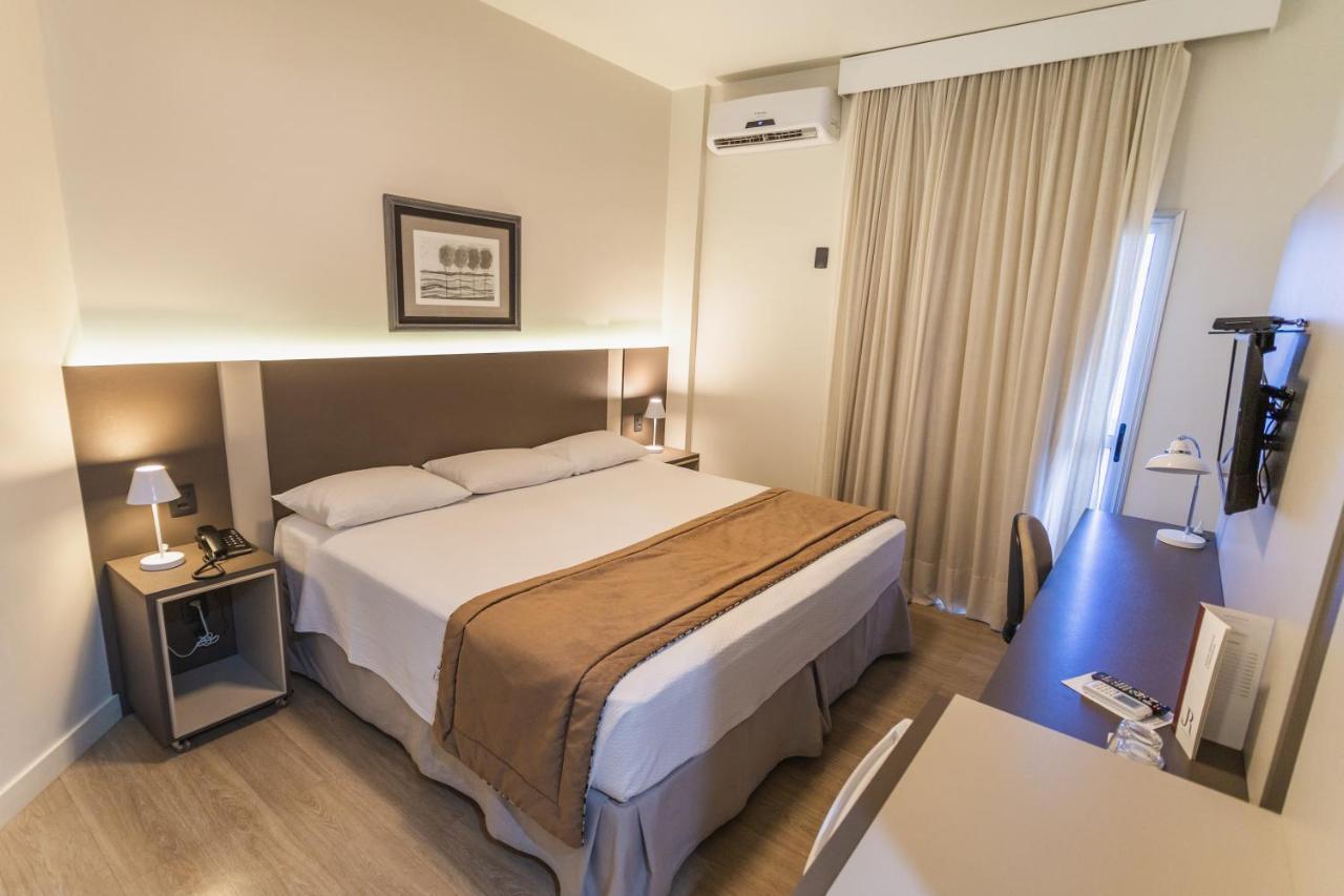 Jr Hotel Marília Extérieur photo
