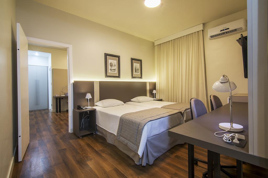Jr Hotel Marília Extérieur photo