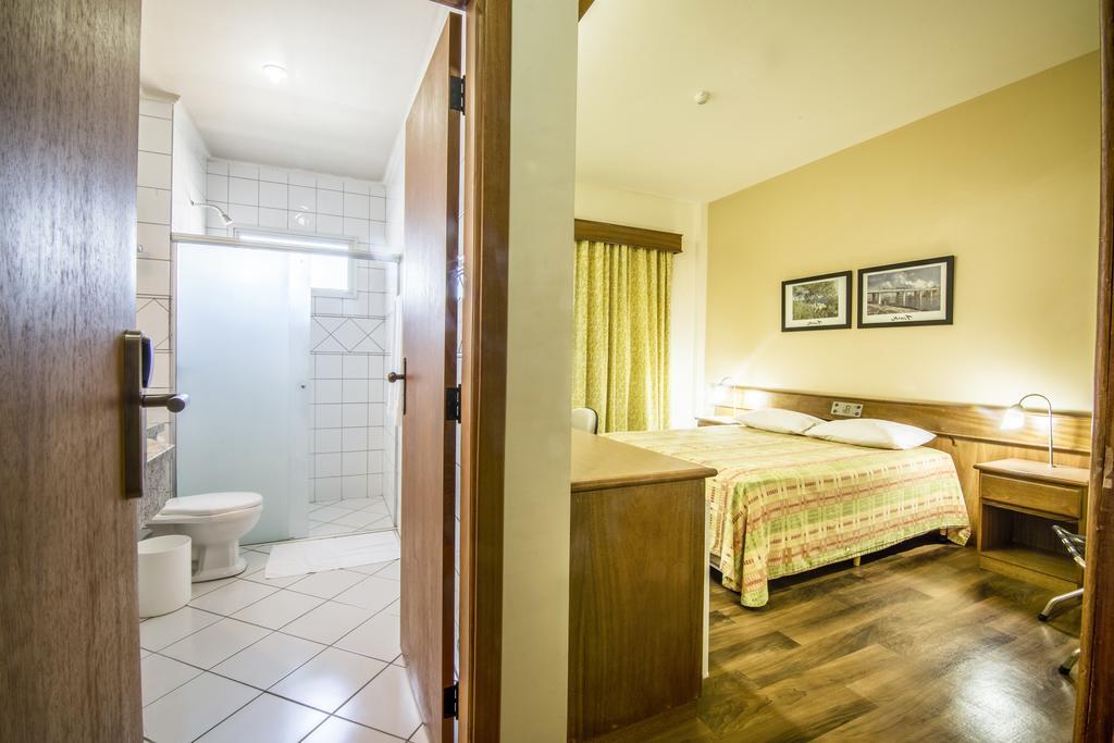 Jr Hotel Marília Extérieur photo