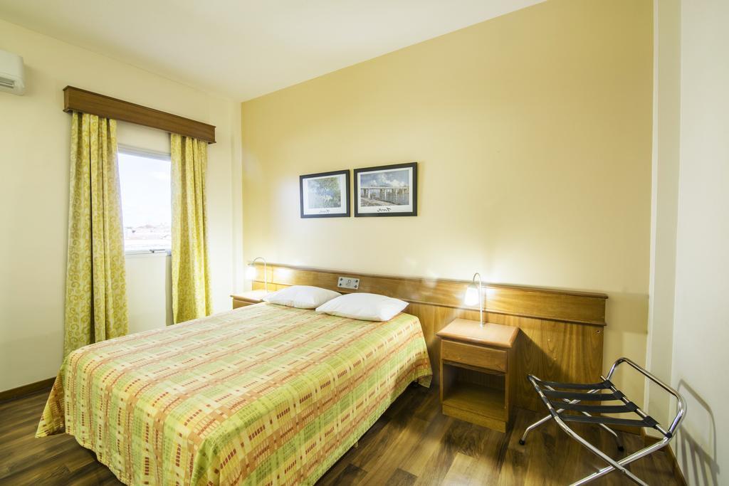 Jr Hotel Marília Extérieur photo