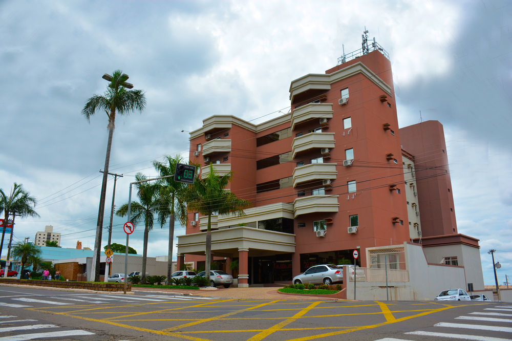 Jr Hotel Marília Extérieur photo
