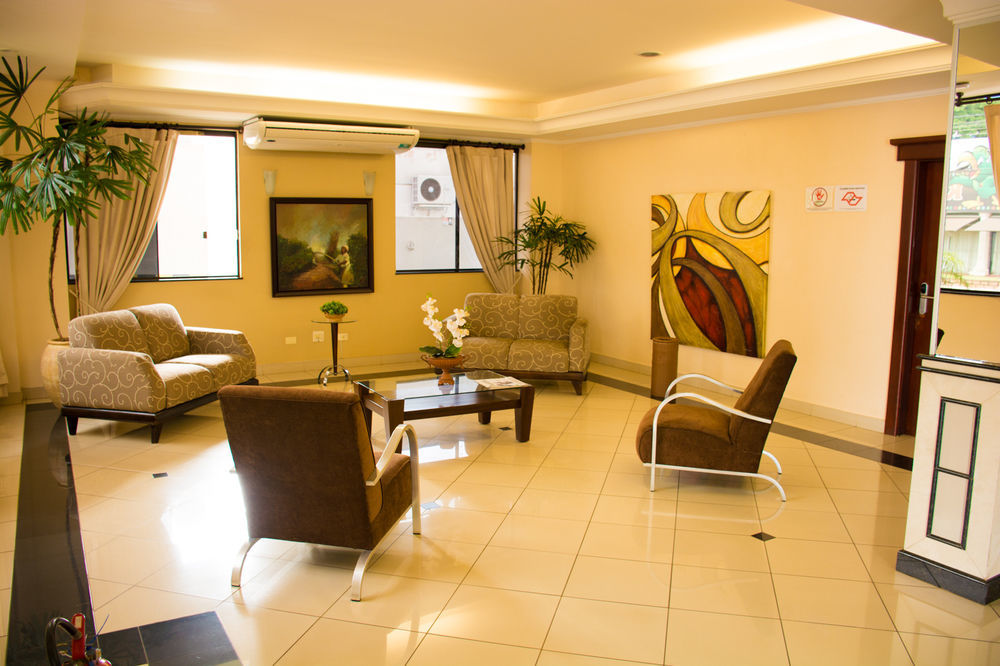 Jr Hotel Marília Extérieur photo